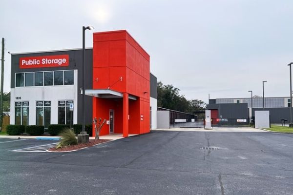 Facility main view