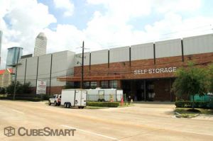 CubeSmart Self Storage - Houston - 1019 W Dallas St