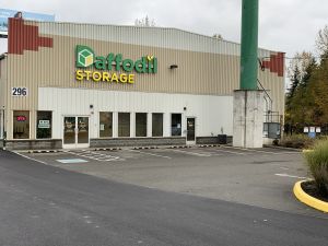 Daffodil Storage - Milton