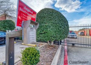 CubeSmart Self Storage - Dallas - 17613 Coit Rd