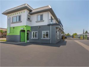 Extra Space Storage - 1095 - Stockton - Jamestown