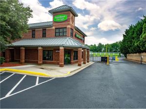 Extra Space Storage - 0693 - Alpharetta - North Main St