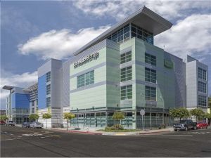 Extra Space Storage - 1267 - Emeryville - Hollis St