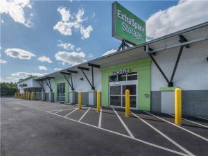 Extra Space Storage - 8396 - Atlanta - Edgewood Ave SE