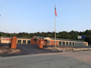 Storage Rentals of America - Ashland