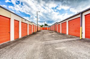 Abbott Trinity Self Storage