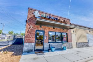 All About Storage 2 (LynnStreet)