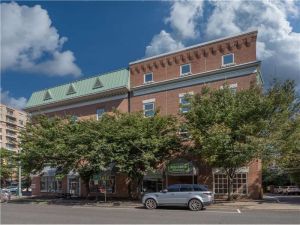 Extra Space Storage - 0155 - Arlington - N 10th St