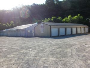 Horn's Storage