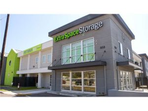 Extra Space Storage - 8011 - Venice - Venice Blvd