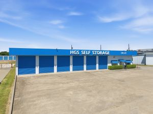 HGS Self Storage - Hewitt - 605 N Hewitt Dr