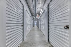Mission Storage - Hernando