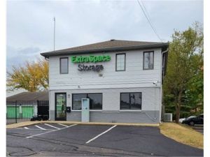 Extra Space Storage - 0343 - Louisville - Bardstown Rd