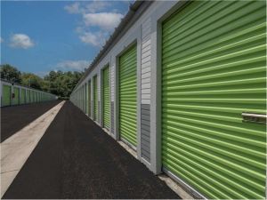 Extra Space Storage - 0458 - Louisville - Valley Station Rd