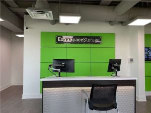Extra Space Storage - 0648 - Louisville - Warwick Ave