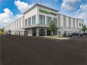 Extra Space Storage - 8765 - Thonotosassa - Fowler Ave