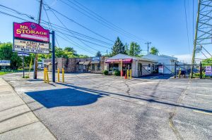 Mr. Storage - Glendale Avenue