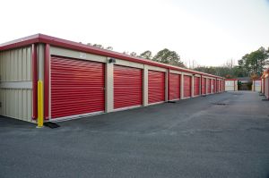 10 Federal Storage - Angier Ave