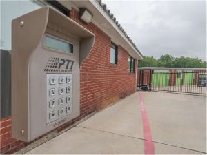 Extra Space Storage - 1624 - Mesquite - Gus Thomasson Rd