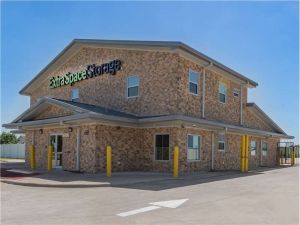 Extra Space Storage - 1794 - Manor - Harris Branch Pkwy