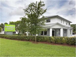 Extra Space Storage - 0633 - West Palm Beach - Okeechobee Blvd
