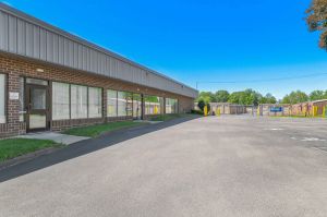 Prime Storage - Latham