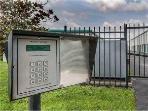 Extra Space Storage - 8189 - Clearwater - US Highway 19 N