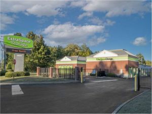 Extra Space Storage - 1578 - Richmond - Old Staples Mill Rd