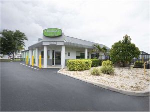 Extra Space Storage - 0812 - Sarasota - Clark Rd