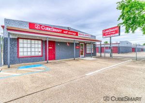 CubeSmart Self Storage - College Station - 219 Manuel Drive