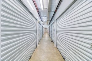 Your Extra Closet - Allison Cove