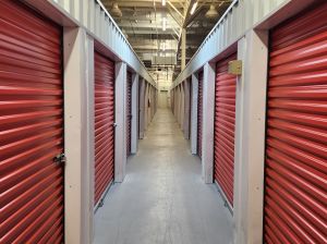 Your Extra Closet - Grand Oaks