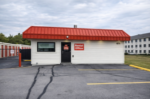 Public Storage - Madison - 671 Myatt Drive