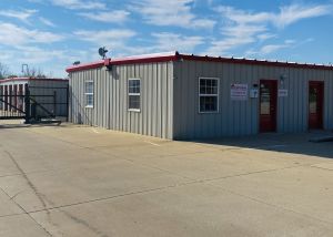 10 Federal Storage - J David Jones Pkwy