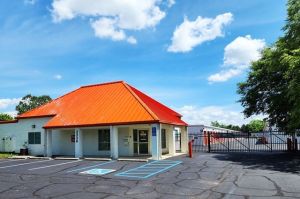 Public Storage - Indianapolis - 2230 N High School Road