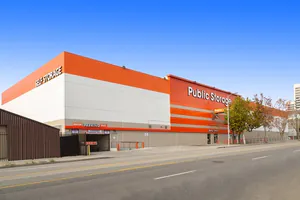Public Storage - Los Angeles - 1901 S Sepulveda Blvd