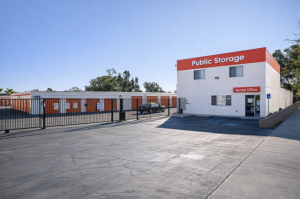 Public Storage - Pasadena - 150 N Halstead Street