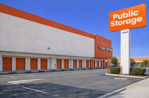 Public Storage - Los Angeles - 6840 Santa Monica Blvd
