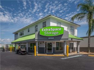 Extra Space Storage - 0641 - Bradenton - State Rd 64 E