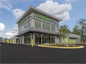 Extra Space Storage - 7181 - Greenville - Carolina Point Pkwy