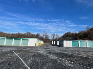 Budget Store and Lock Bangor 2