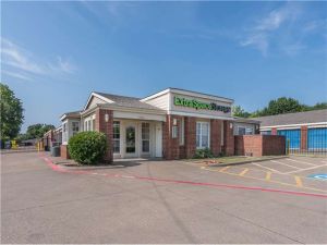 Extra Space Storage - 7409 - Dallas - Walnut Hill Ln