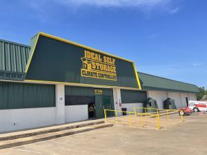 Ideal Self Storage - Gatesville