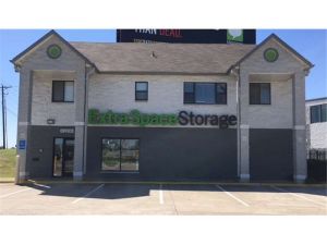 Extra Space Storage - 1312 - Grand Prairie - N Hwy 360