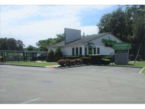 Extra Space Storage - 0270 - Coram - Route 112