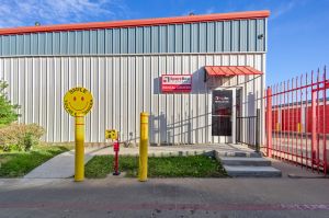 SpareBox Storage - Amarillo - Britain and Virginia