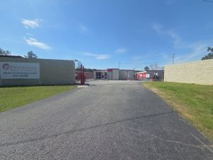 10 Federal Storage - Hwy 42 S