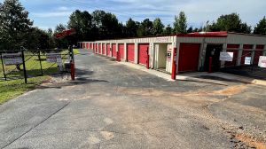 10 Federal Storage - Hwy 42