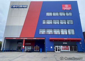 CubeSmart Self Storage - NY Queens Woodside Ave