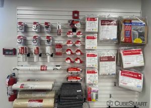 CubeSmart Self Storage - NY Queens Woodside Ave